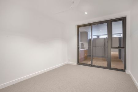 Near New Apartment with Uninterrupted Ocean Glimpses!! - Photo 2