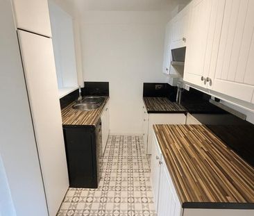 3 bedroom townhouse to rent - Photo 5