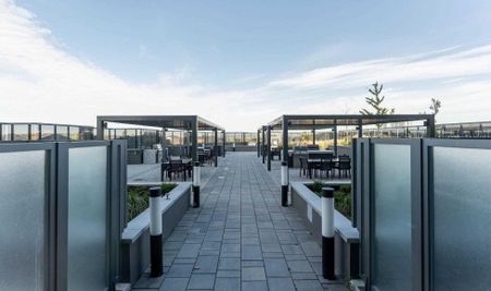 For Lease - 8 Nahani Way Unit# 718, Mississauga, Ontario - Photo 4