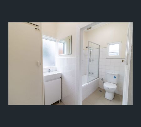 1/55 Tambourine Bay Road, Lane Cove, NSW 2066 - Photo 4