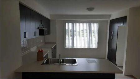 For Lease - 1 BECKENROSE Court Unit# 66, Brampton, Ontario - Photo 2