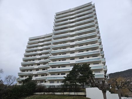 2-room apartment on the 10th floor - Photo 2