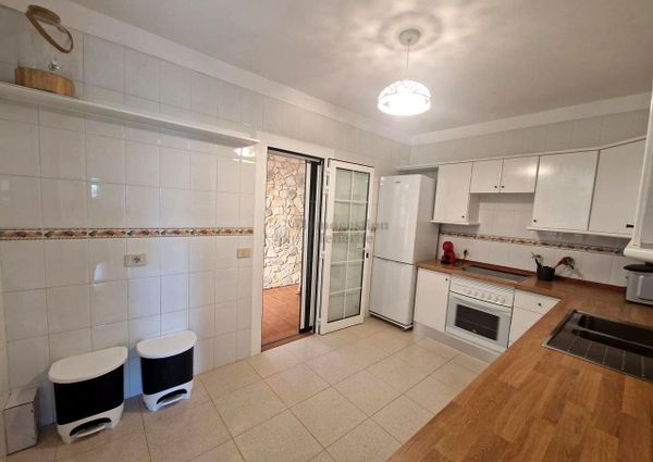 For Rental: 2-Bedroom Semi-Detached House in Las Rosas