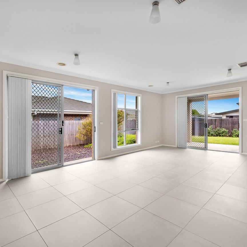 104 Narden Street, Crace ACT 2911 - House For Rent | Domain - Photo 1