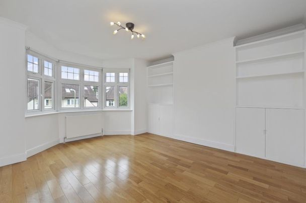 4 bedroom terraced house to rent - Photo 1