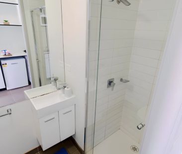 Standard Studio with balcony - Photo 6