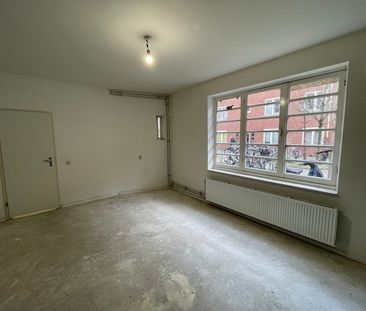 Appartement te huur: Henriëtte Ronnerstraat 38 1073 KR Amsterdam - Photo 2