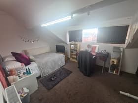 6 Bed - 55 Chestnut Avenue, Hyde Park, Leeds - LS6 1AZ - Student - Photo 5