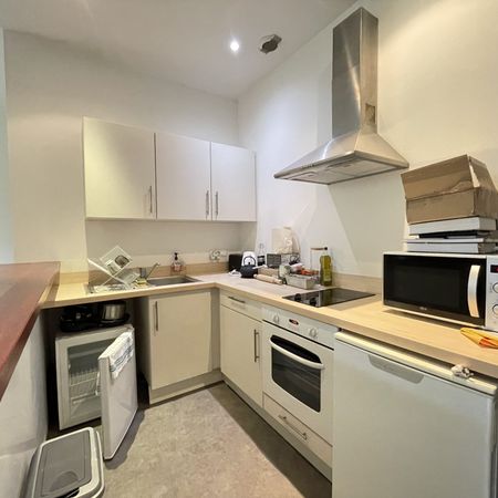Location Appartement 1 pièce 31m² NANTES 44000 - Photo 3