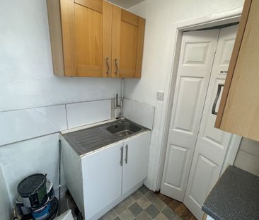 Exmouth Road - Photo 1