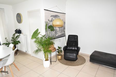 Gezellig dakapp. van 85m², met terras van 60m² (!) & garage - Photo 3