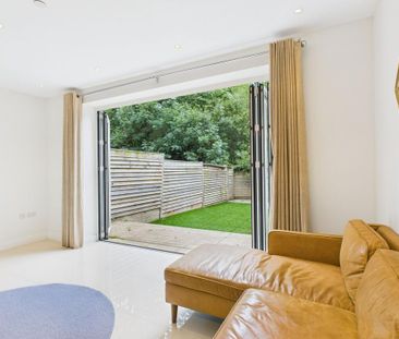 4 bedroom house to rent - Photo 3