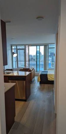 DOWNTOWN FURNISHED Studio Rental at Hudson in Granville Street. $2,499 - Photo 1