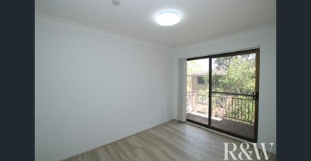 FRESHLY RENOVATED - Photo 4