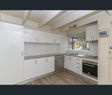3/9 Barnato Grove, Armadale, Vic 3143 - Photo 1