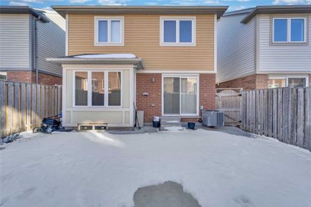 For Lease - 7 Bonsai Lane Unit# Main & 2ND, Brampton, Ontario - Photo 4