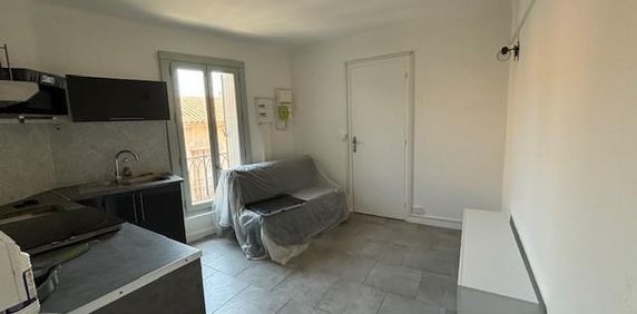 Location Appartement 2 pièces 29m² SETE 34200 - Photo 2