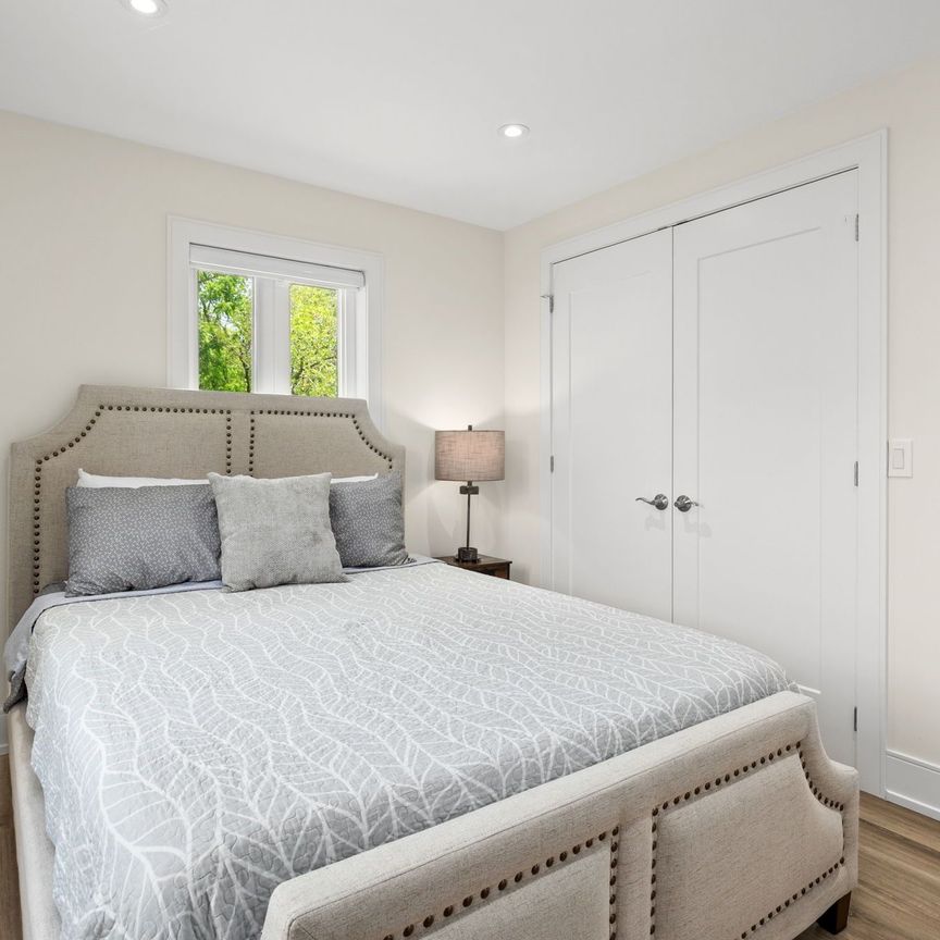 For Lease - 297 Seventh Street Unit# Unit B, Collingwood, Ontario - Photo 1