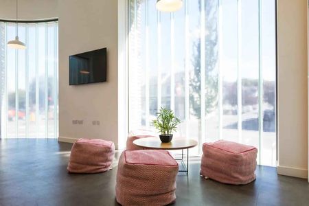 Gold Studio Accessible - Photo 5