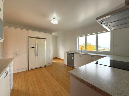 939 East Coast Road, Torbay - Photo 1