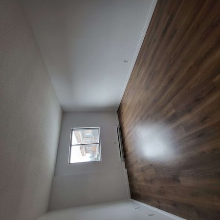 218 · 2e étage - Photo 2