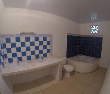 Location Maison 4 pièces 138m² MATOURY 97351 - Photo 6