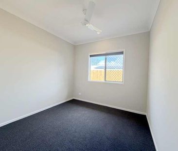 Brand New Lowset Family Home in the Heart of Bethania - Photo 3