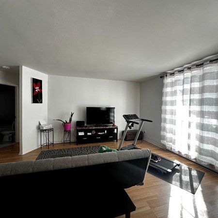 GRAND 3 1/2 à louer style condo 1350 $ Repentigny MAI 2025 - Photo 4