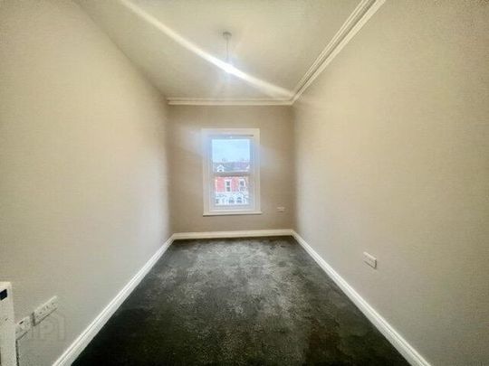 Flat 2, 49 South Parade, Belfast, BT7 2GL - Photo 1