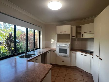 1 Swansdale Close, 4211, Nerang Qld - Photo 4