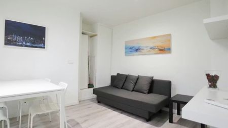 Calle de San Bernardo, Madrid, Community of Madrid 28015 - Foto 5