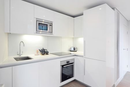 3 bed apartment to rent Merchant Square, Paddington W2 - Photo 5