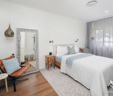 Discover Your Dream Home: Resort-Style Living Beside Palm Meadows G... - Photo 2