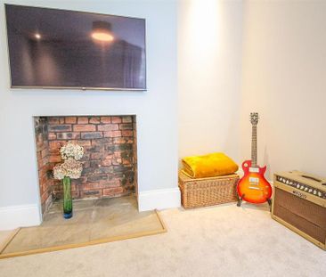 2 bedroom ground floor flat to rent - Photo 6