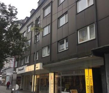 Ab in die City: 3 renovierte Zimmer in super zentraler Lage - Foto 1