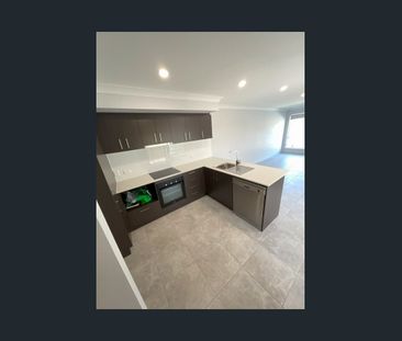 3 Bedroom Home - Photo 4