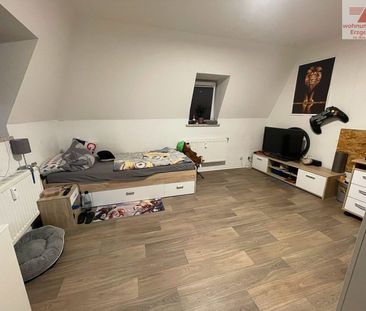 Wohn(t)raum für die ganze Familie! 6-Raum-Wohnung in Beierfeld - Photo 6