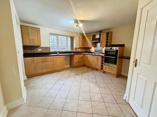 Skomer Island Way, Caerphilly, CF83 - Photo 1