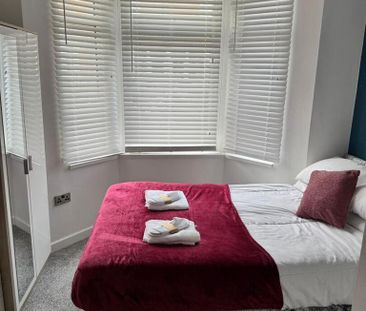 1 bedroom in a house share to rent - Photo 5