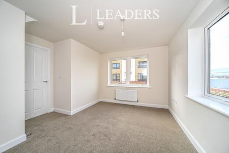 4 bedroom townhouse to rent - Photo 2