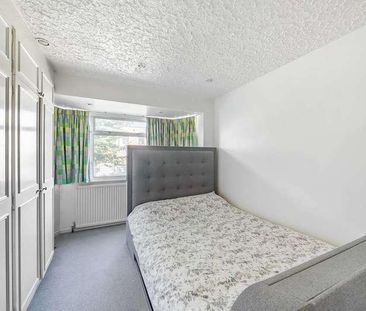 Hartland Drive, Ha, Edgware, HA8 - Photo 2