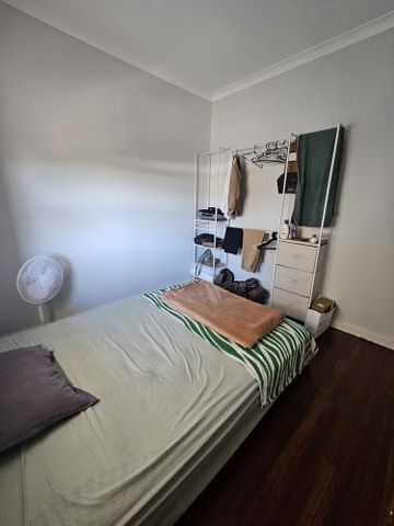 Queens Park - Photo 3