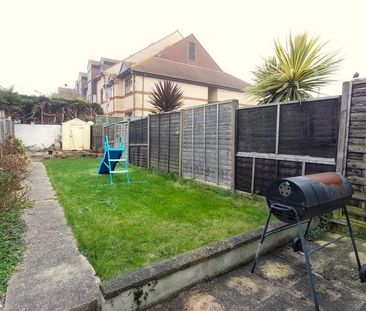 3 bedroom house to rent - Photo 3