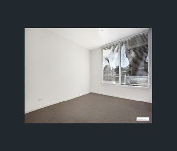 Beachside Living in the Heart of St Kilda I Available Now - Photo 5