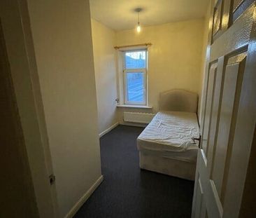 Bristol Street - Photo 2