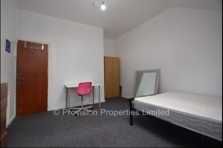 3 Bedroom Student Houses Hyde Park Leeds - Photo 3