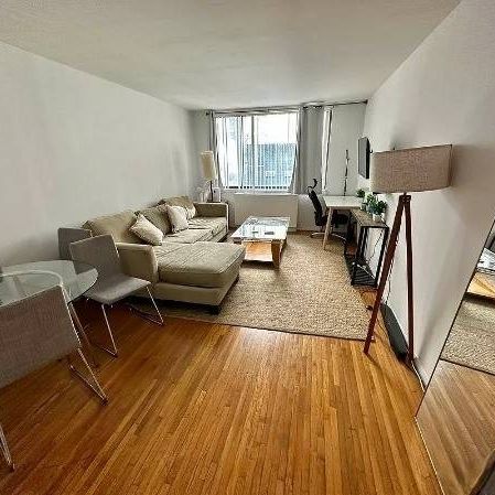 VANCANCY!! AVAILABLE FEB 1ST- 1 BEDRM/BATH RENTAL - Photo 1