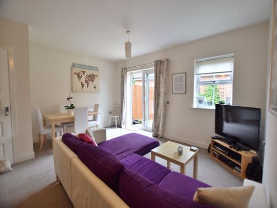 3 Bedroom Terraced To Let - Photo 1