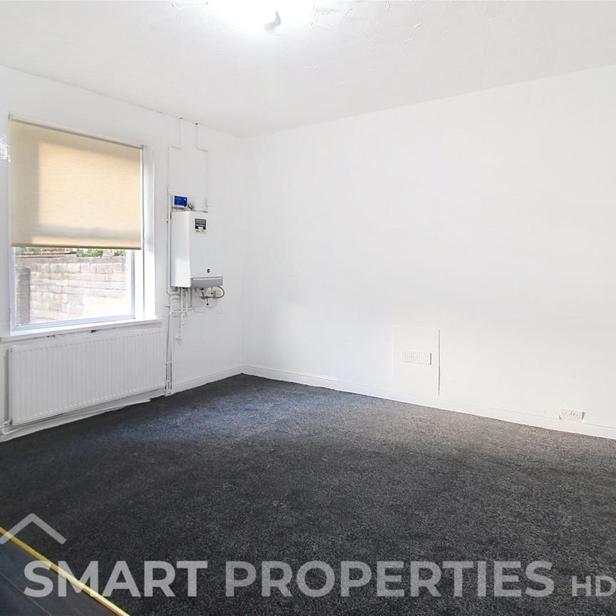 North Street, Lockwood, Huddersfield - Photo 1