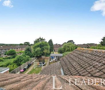 Loft Room, Northbrooks, Harlow, Essex, CM19 - Photo 5